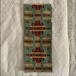 Pendleton merino wool scarf